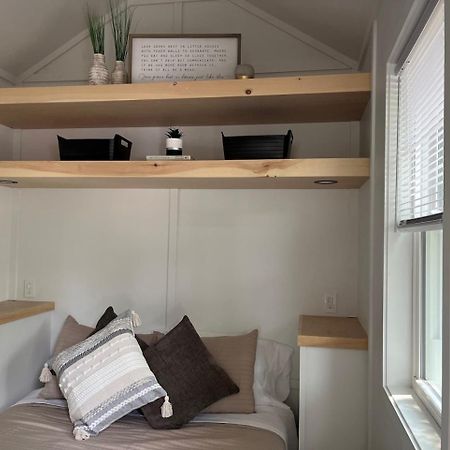 The Tiny Getaway Home Елизабетаун Екстериор снимка
